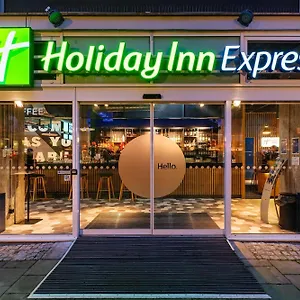 Holiday Express Zentrum, An Ihg Дрезден