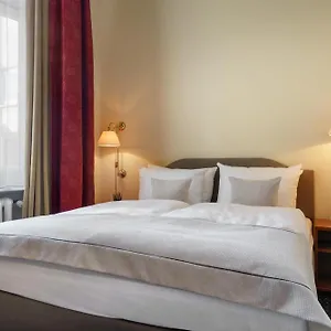 https://novum-hotel-kronprinz-hamburg-hauptbahnhof.hamburg-hotels-de.com